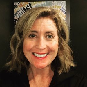 Meet your Posher, Debra